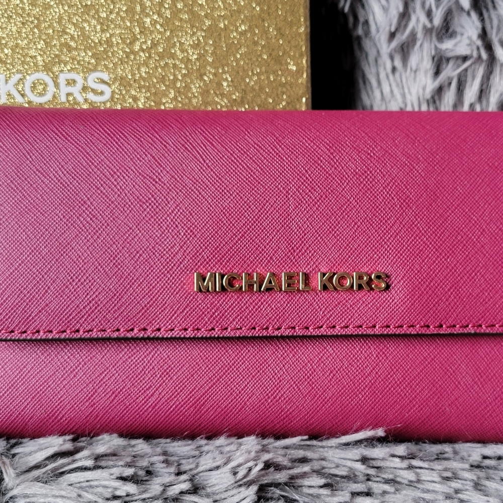 Michael Kors wallet